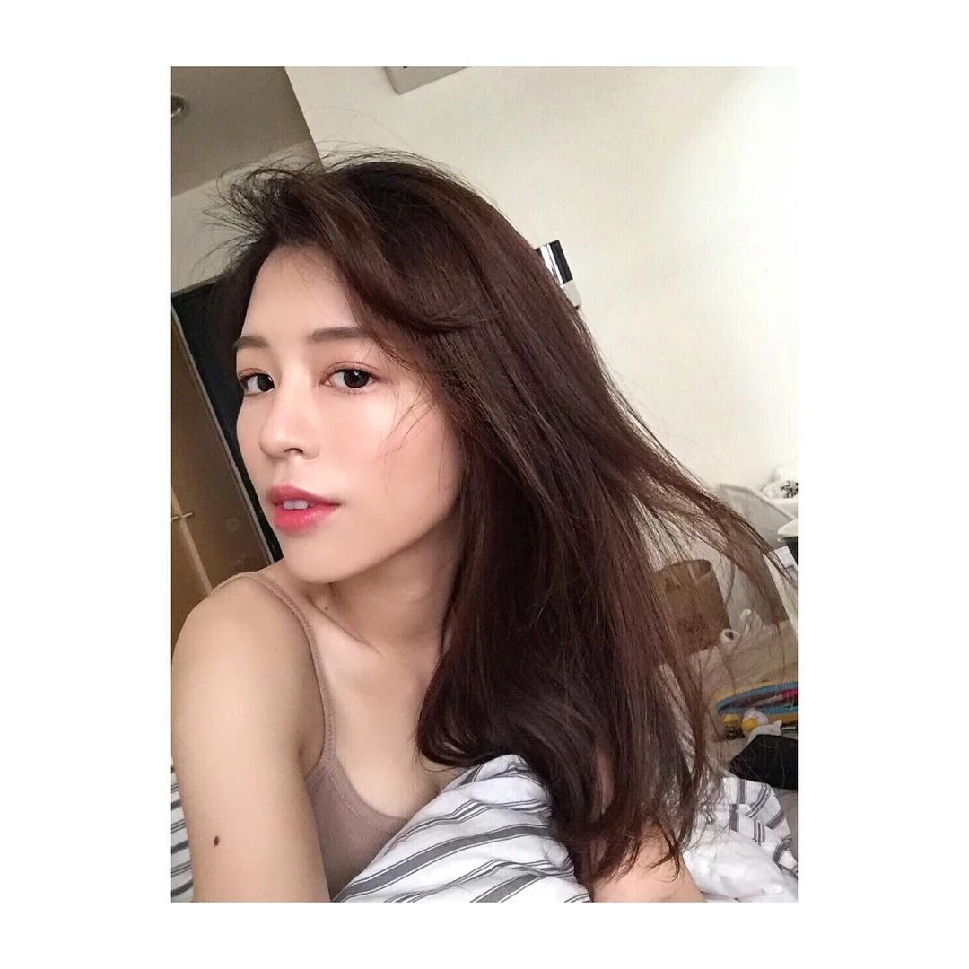 7253156.webp