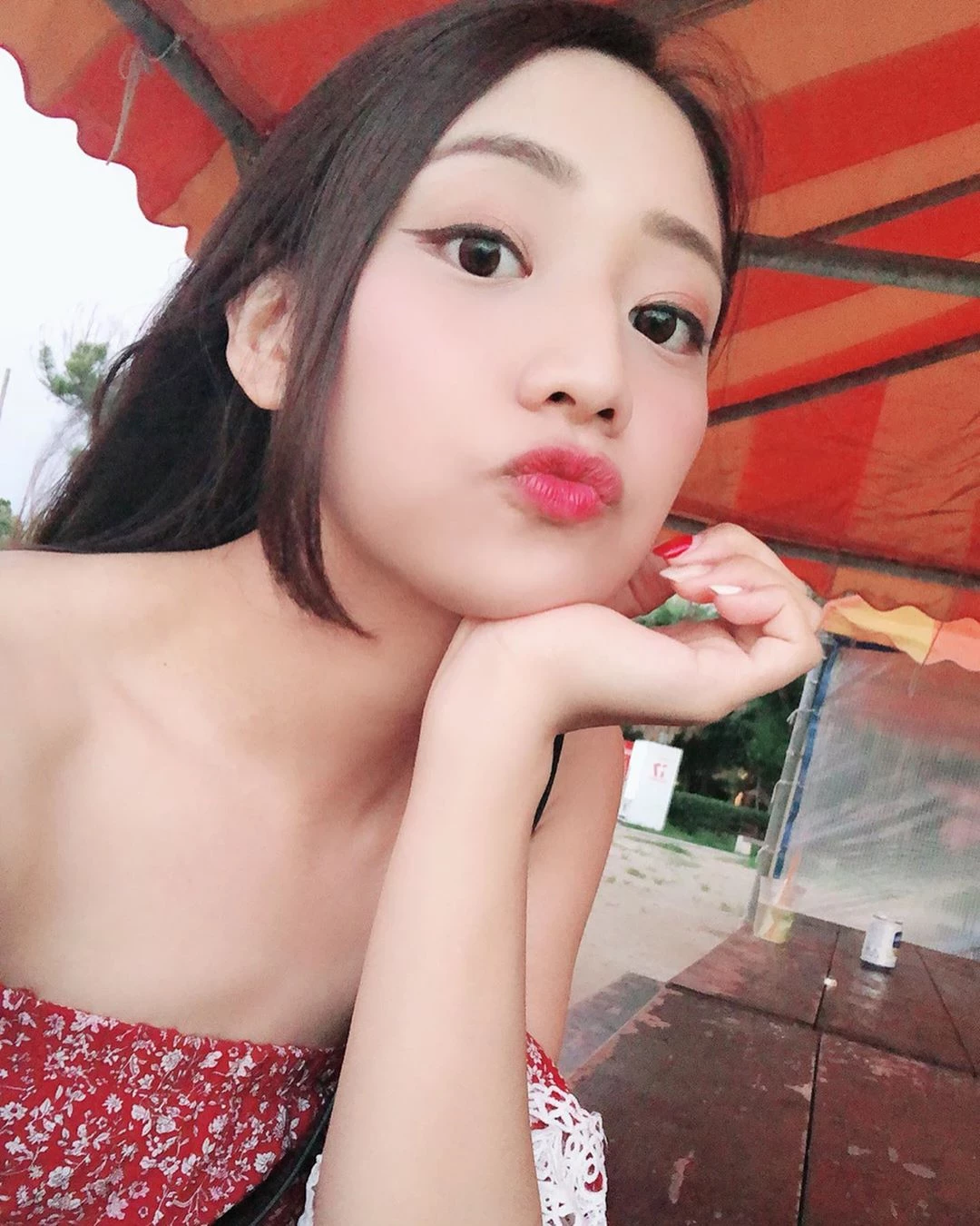 4179472.webp