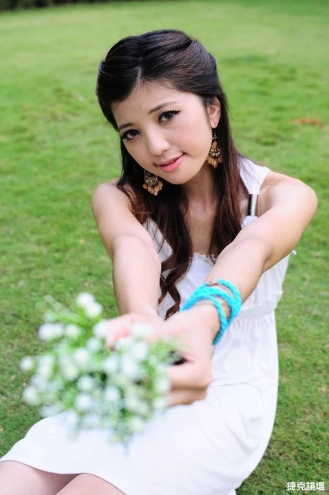 17560228.webp