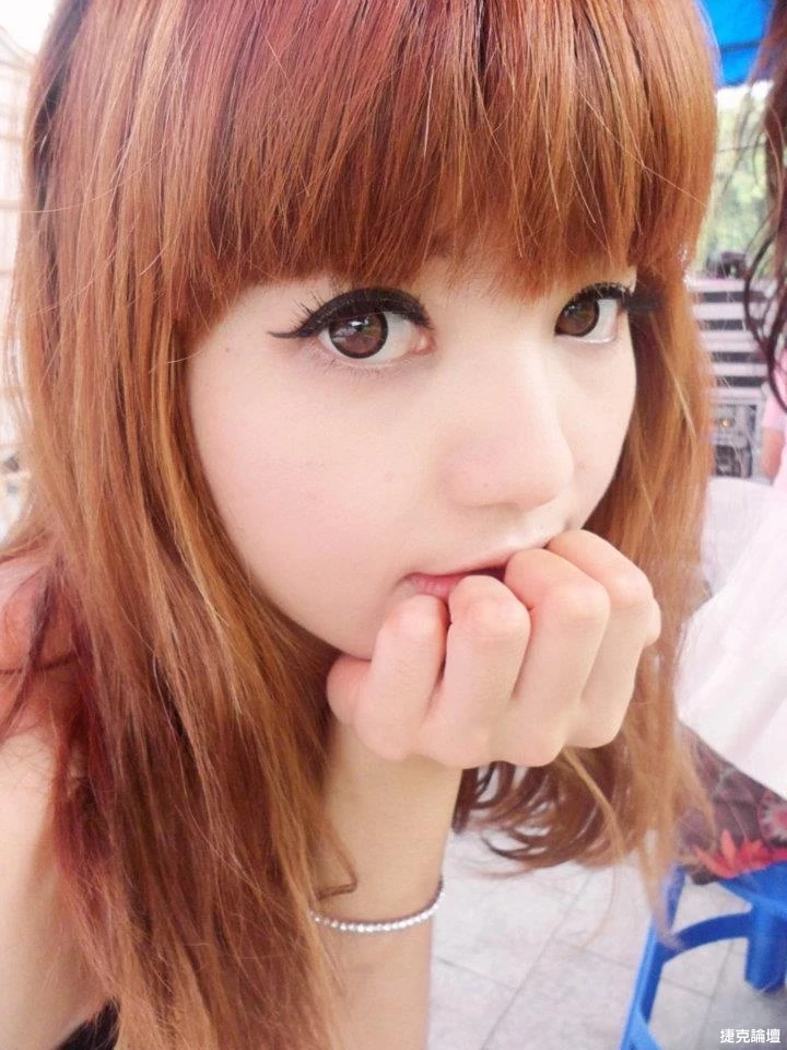 17560232.webp