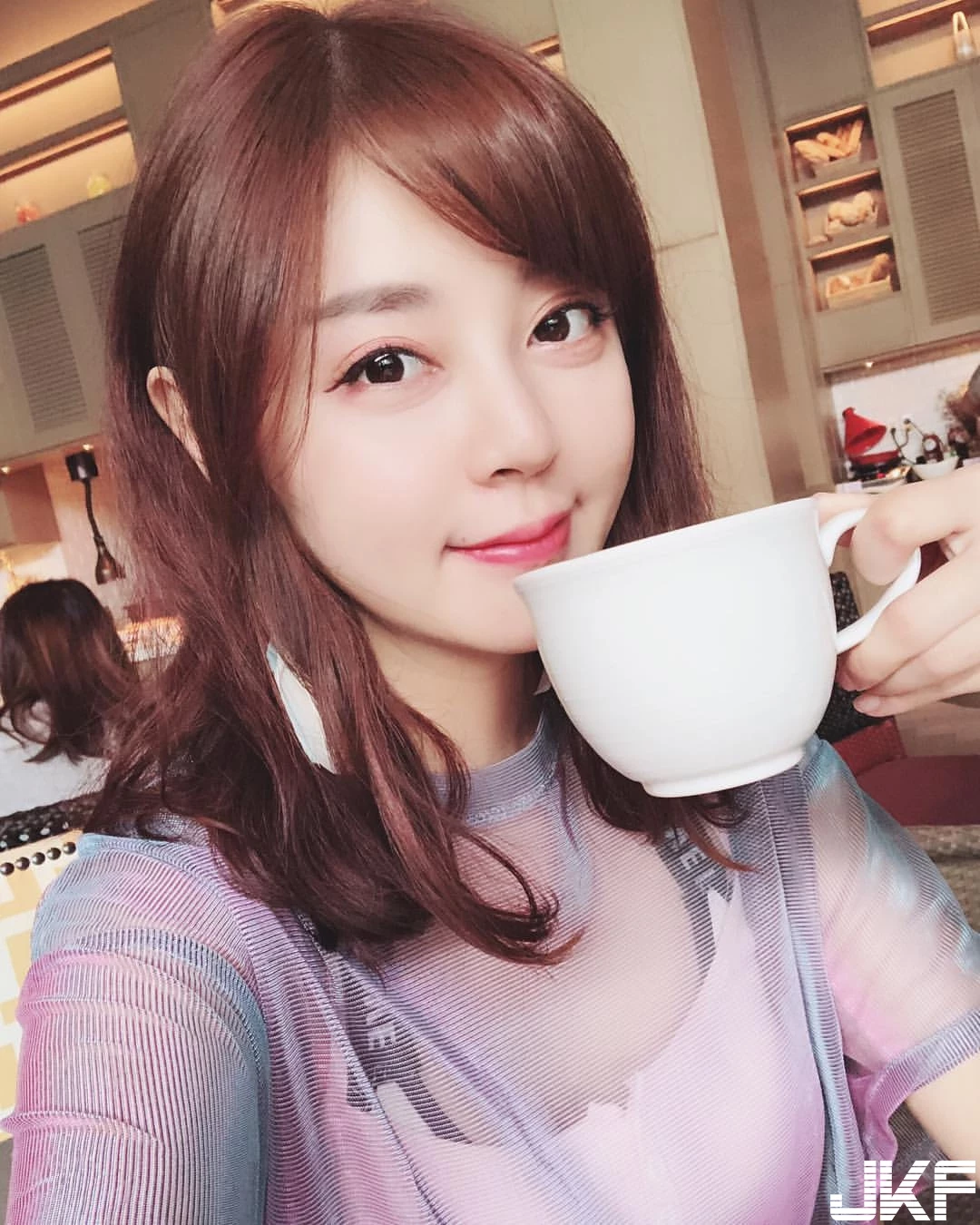 4657500.webp