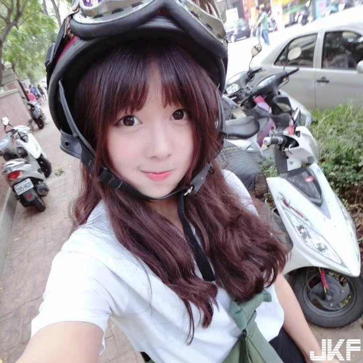 16825265.webp