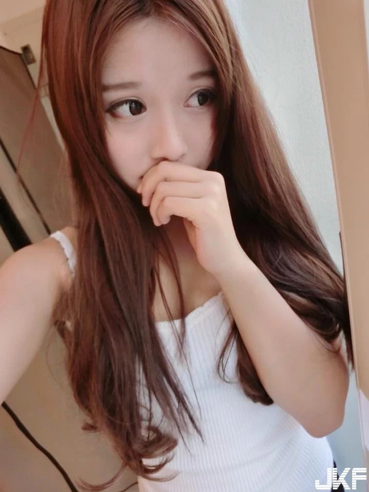 16825267.webp