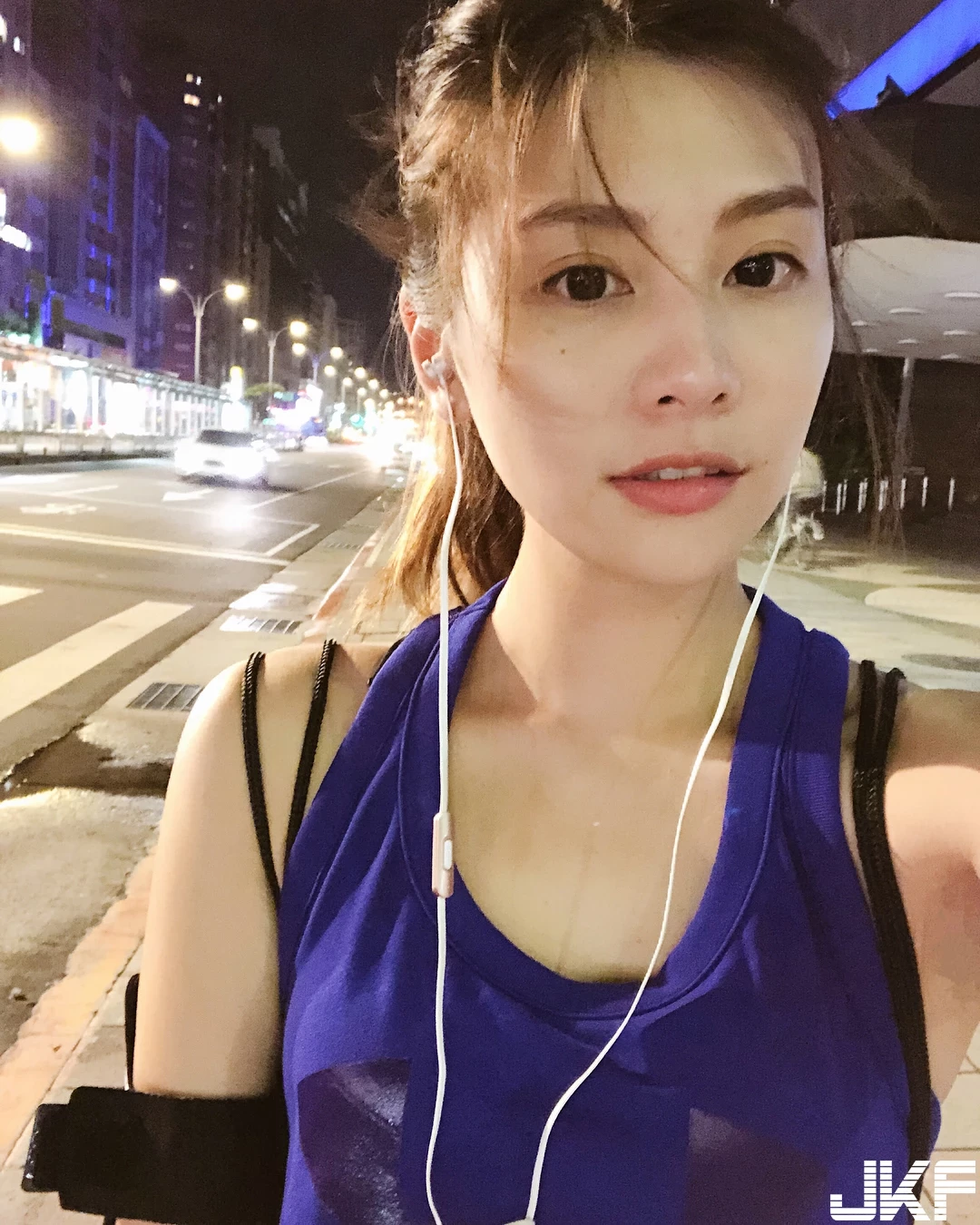 4758396.webp