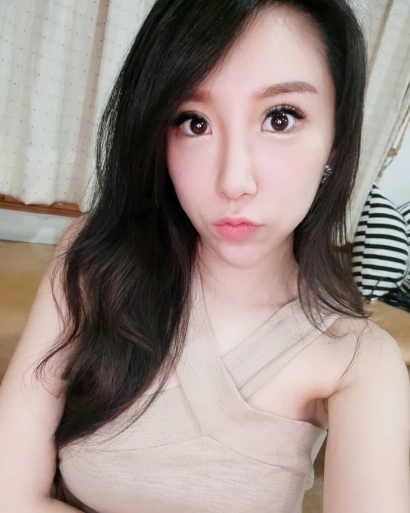4292646.webp