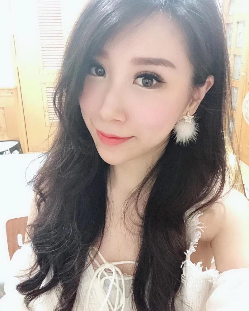 4292649.webp