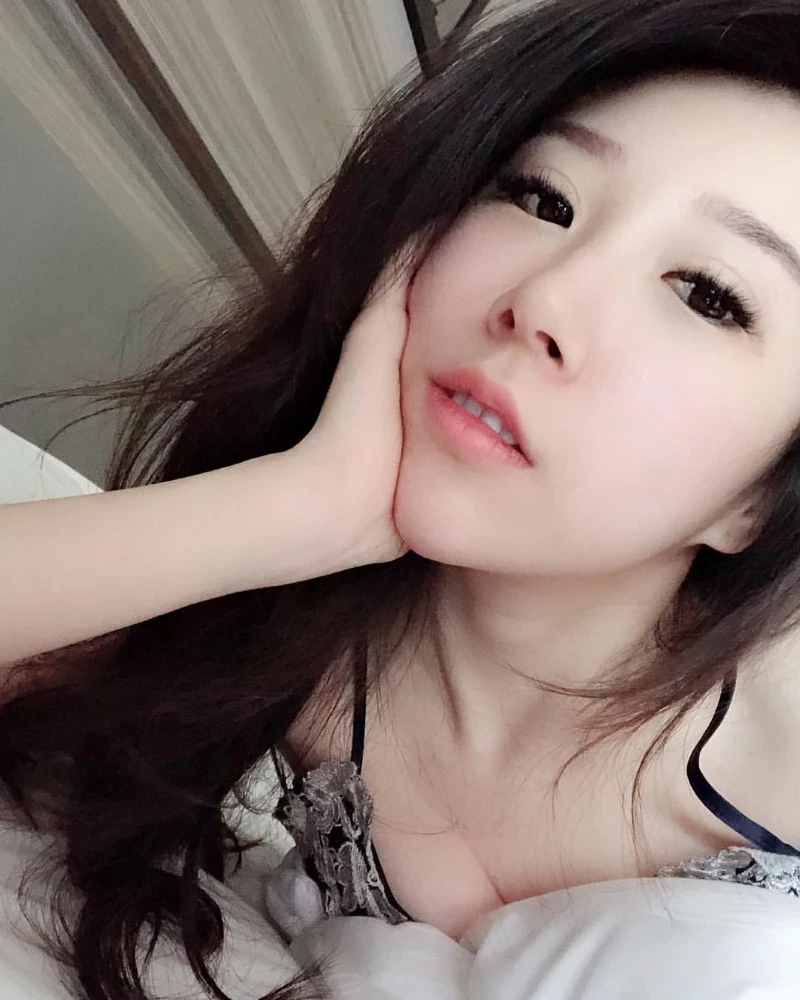 4292653.webp