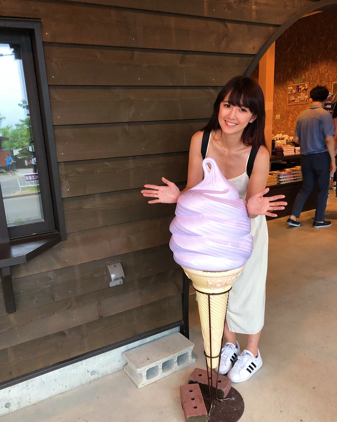4496280.webp
