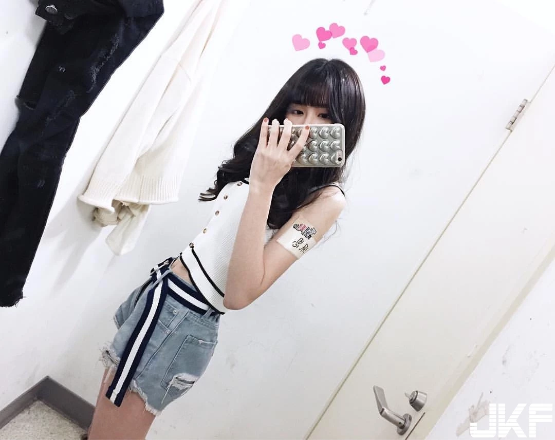 4723957.webp