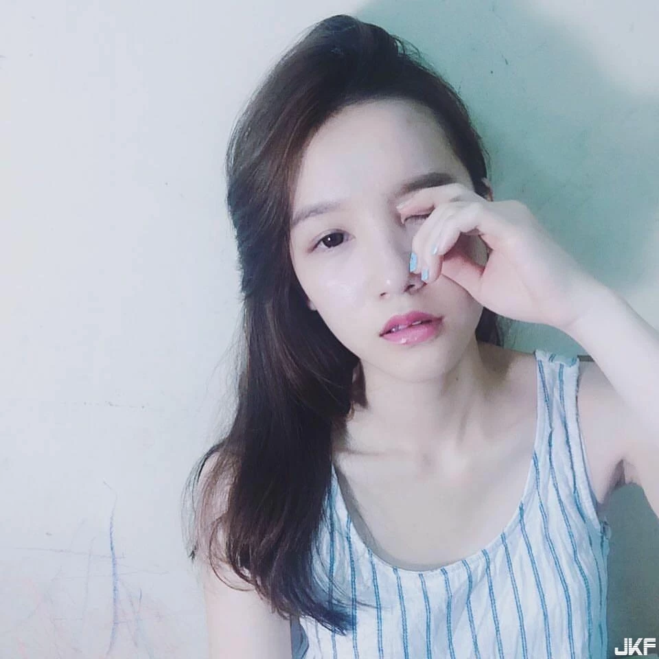 16873302.webp