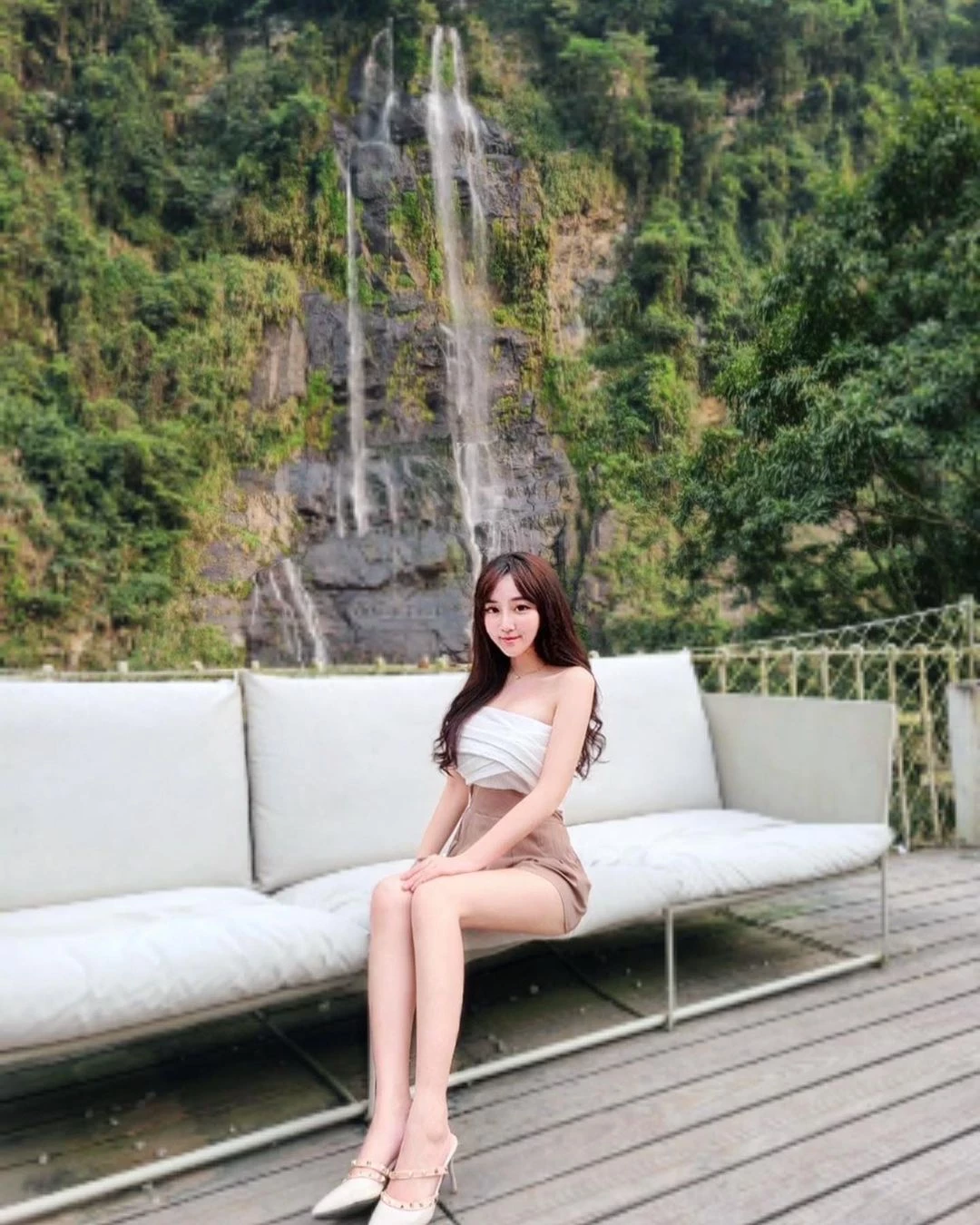 27421674.webp