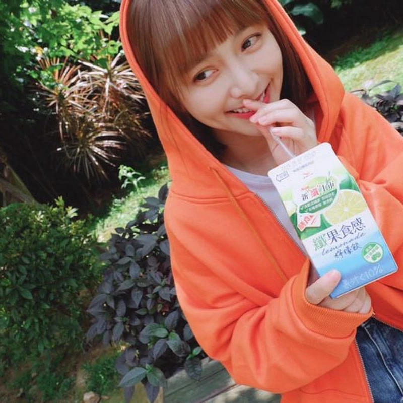 4390086.webp