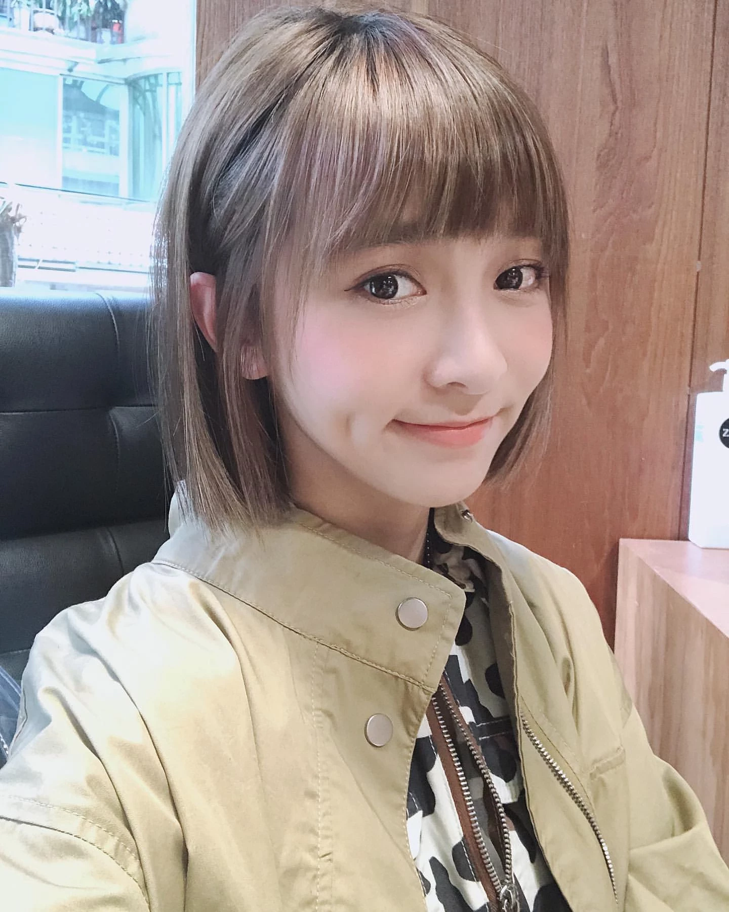 4390095.webp