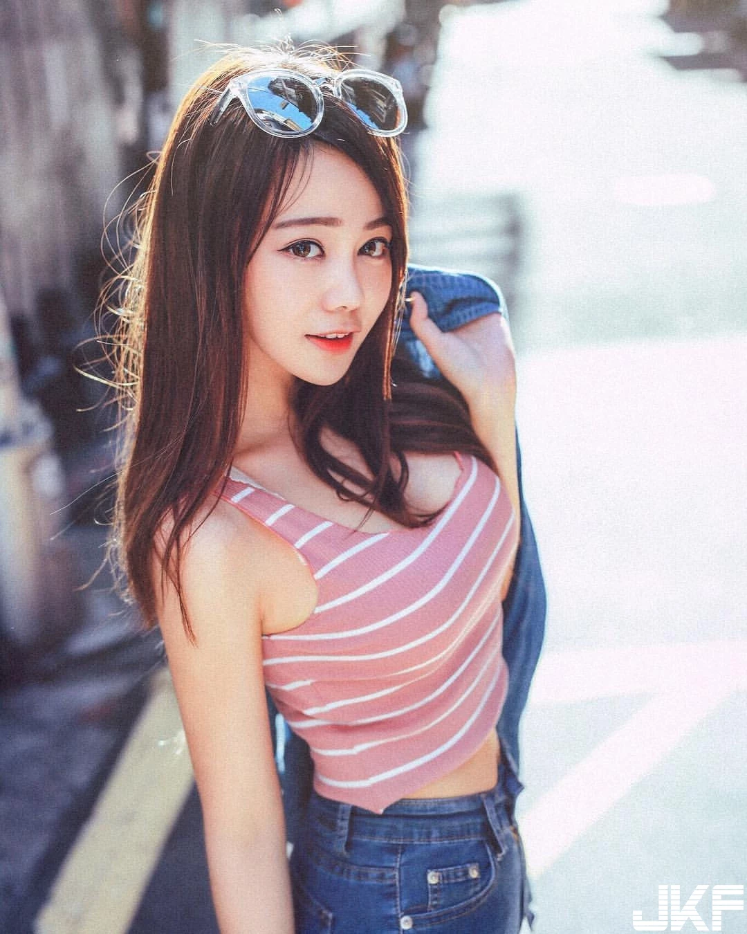 4610825.webp