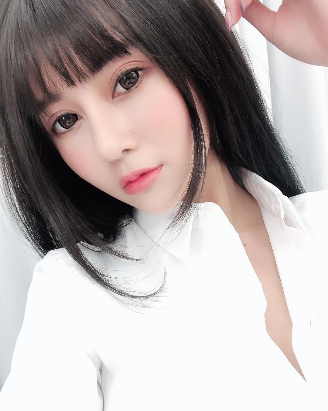 4382936.webp