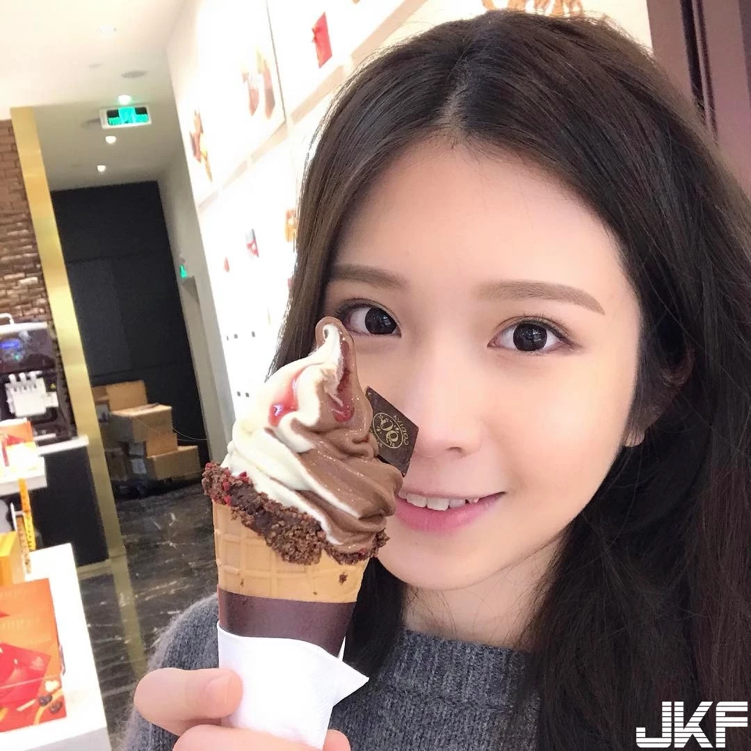 16810222.webp