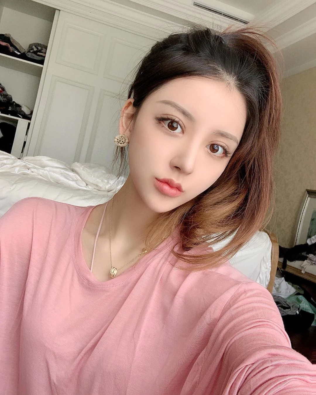 4104016.webp