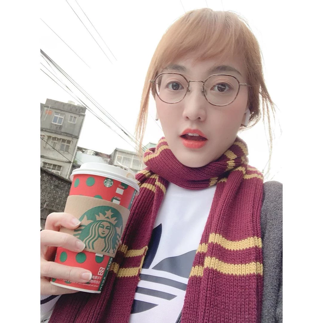 4104018.webp