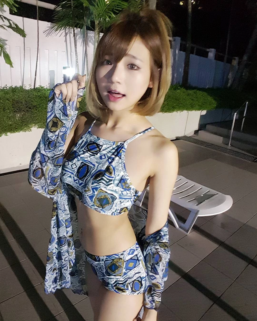 4349076.webp