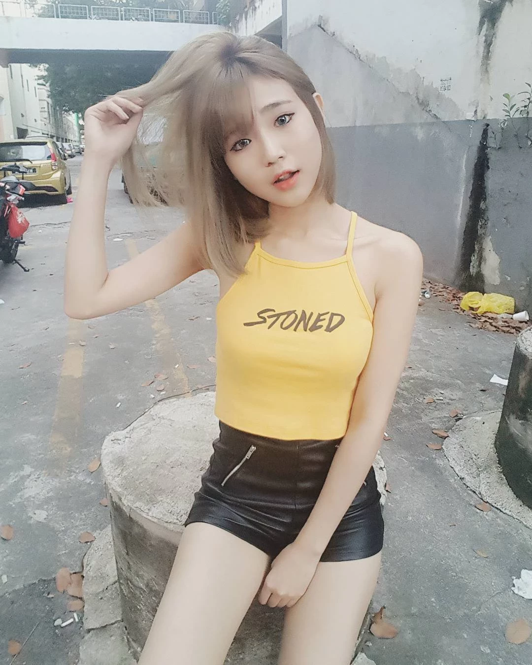 4349081.webp