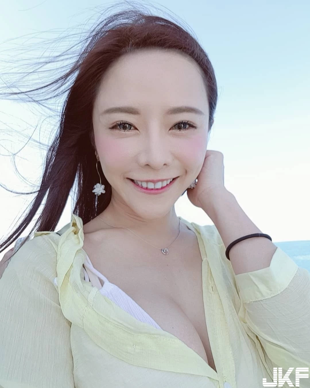 4638060.webp