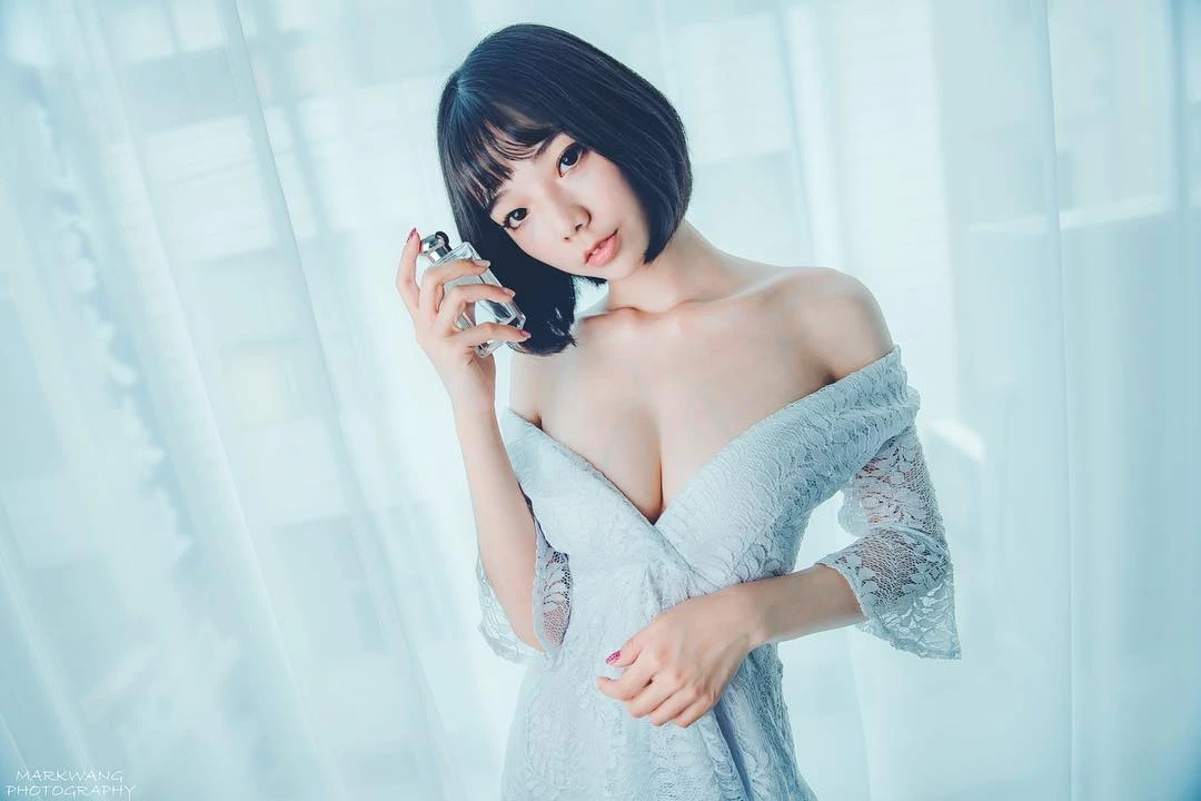 4450237.webp