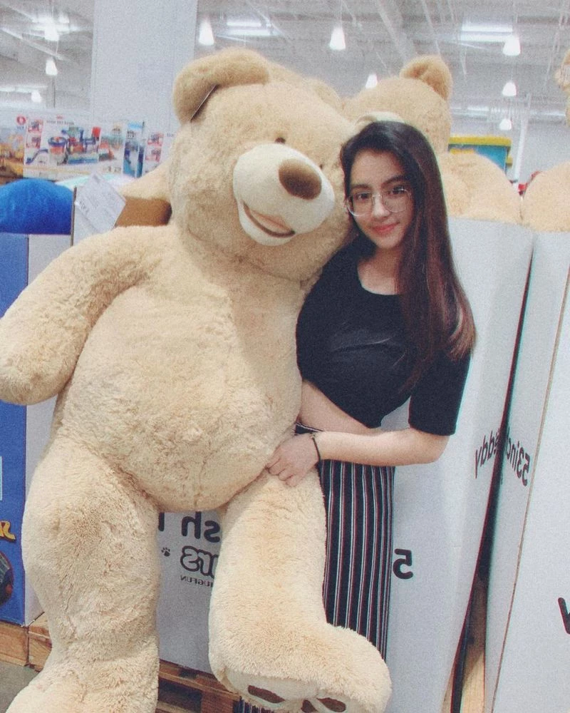 1602220.webp