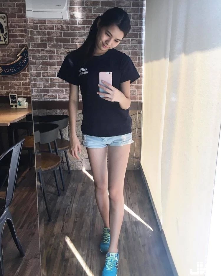 16830353.webp