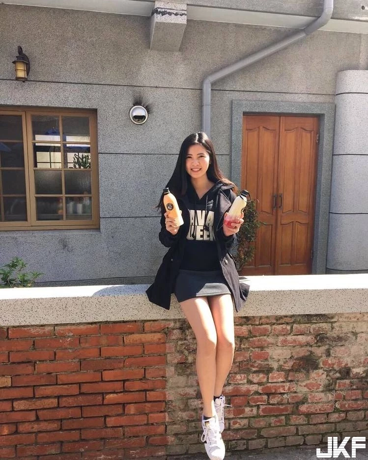 16830354.webp