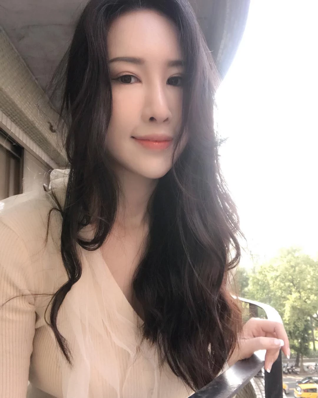 4250636.webp
