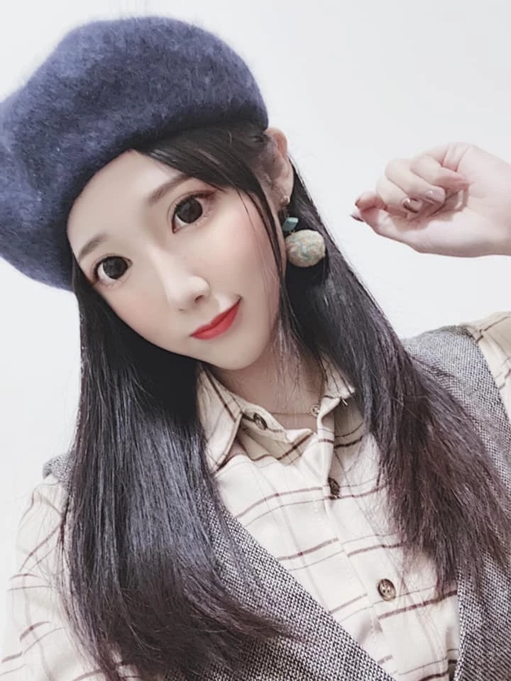 4103940.webp