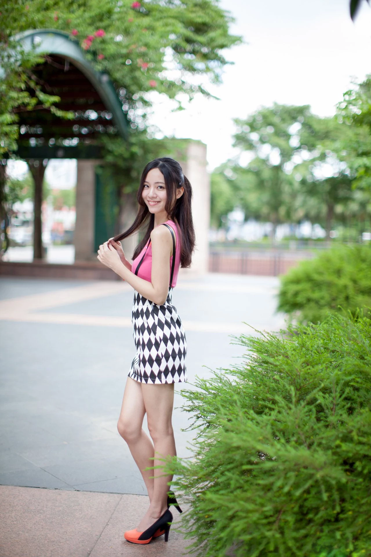 30767702.webp