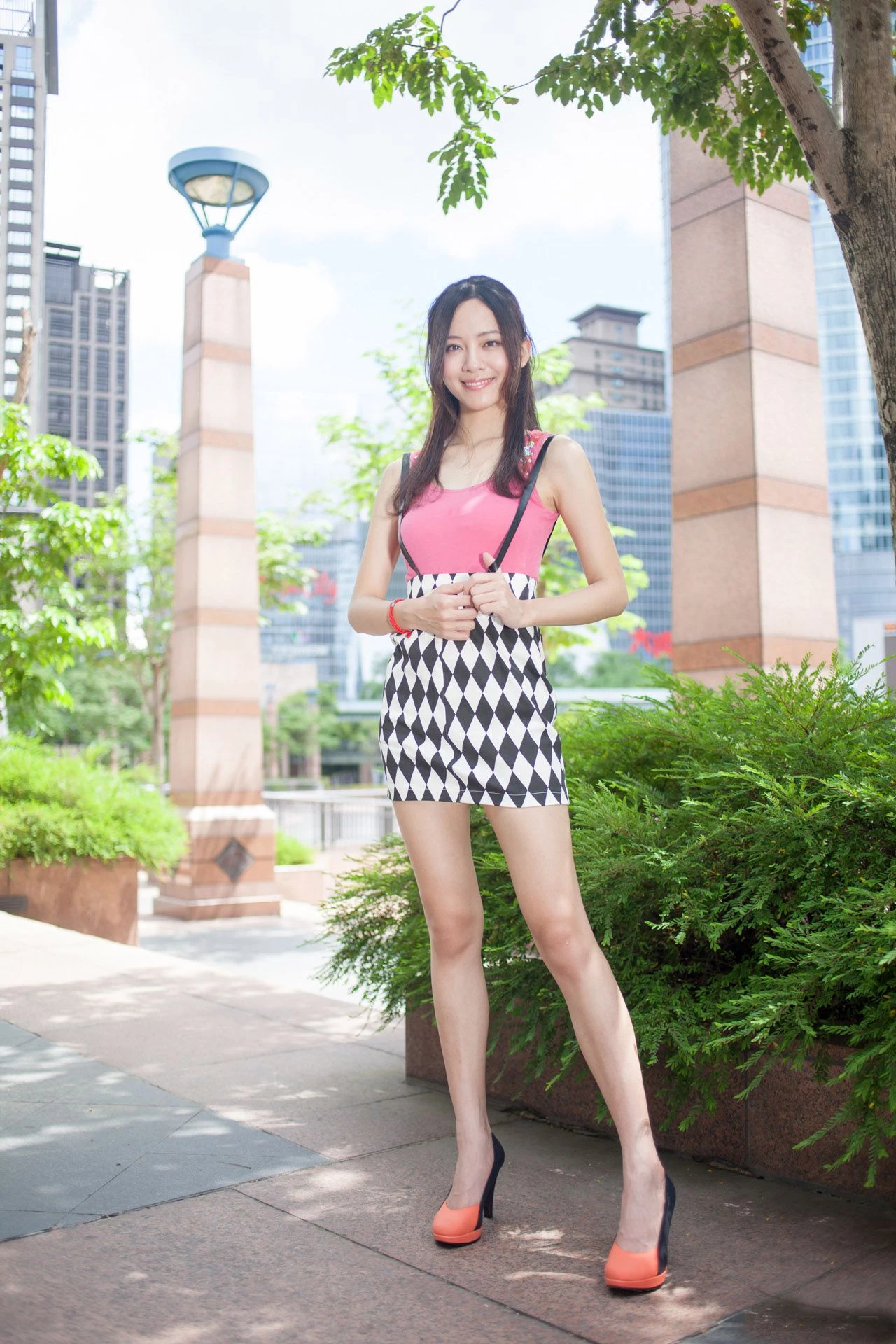 30767705.webp