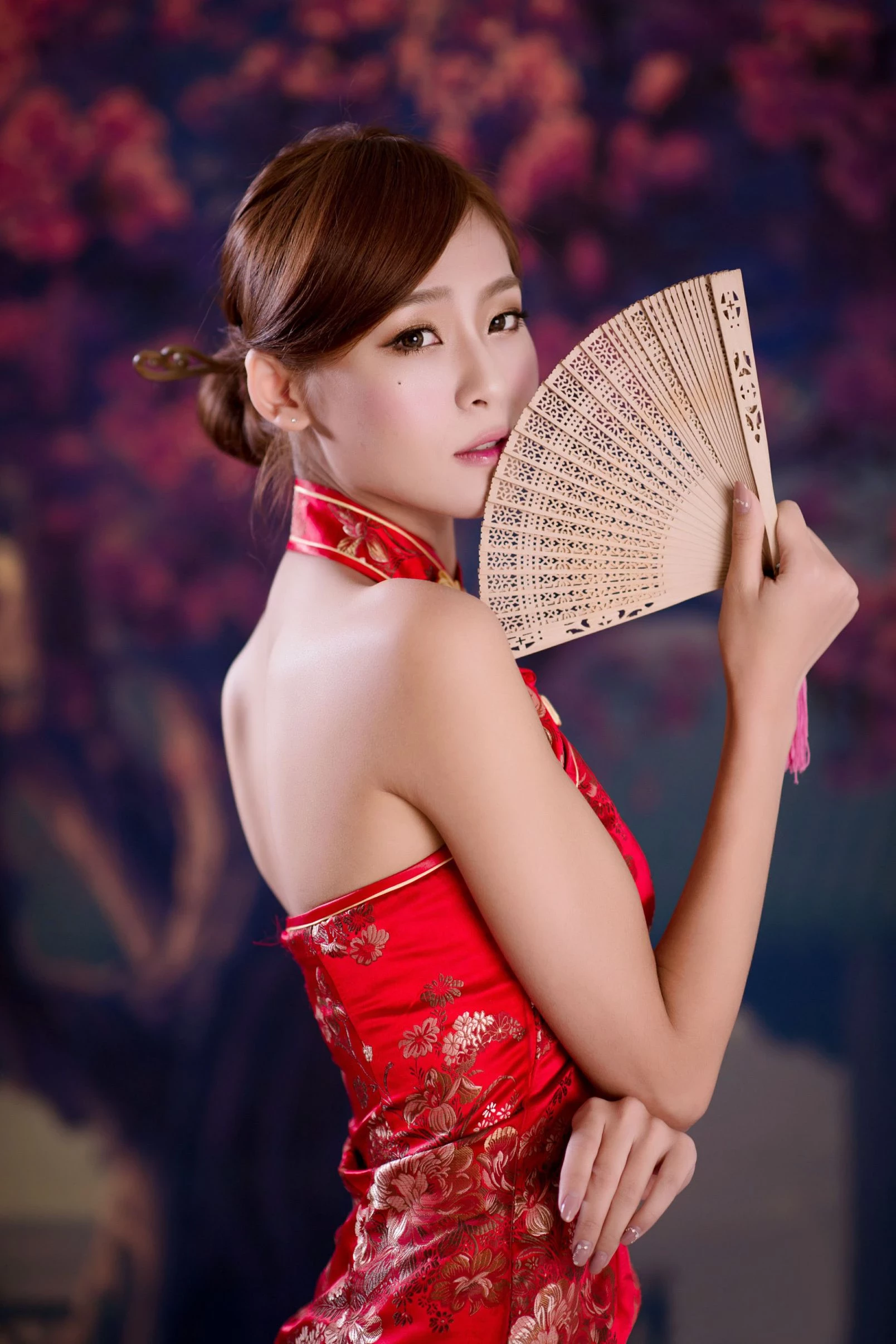 30740002.webp