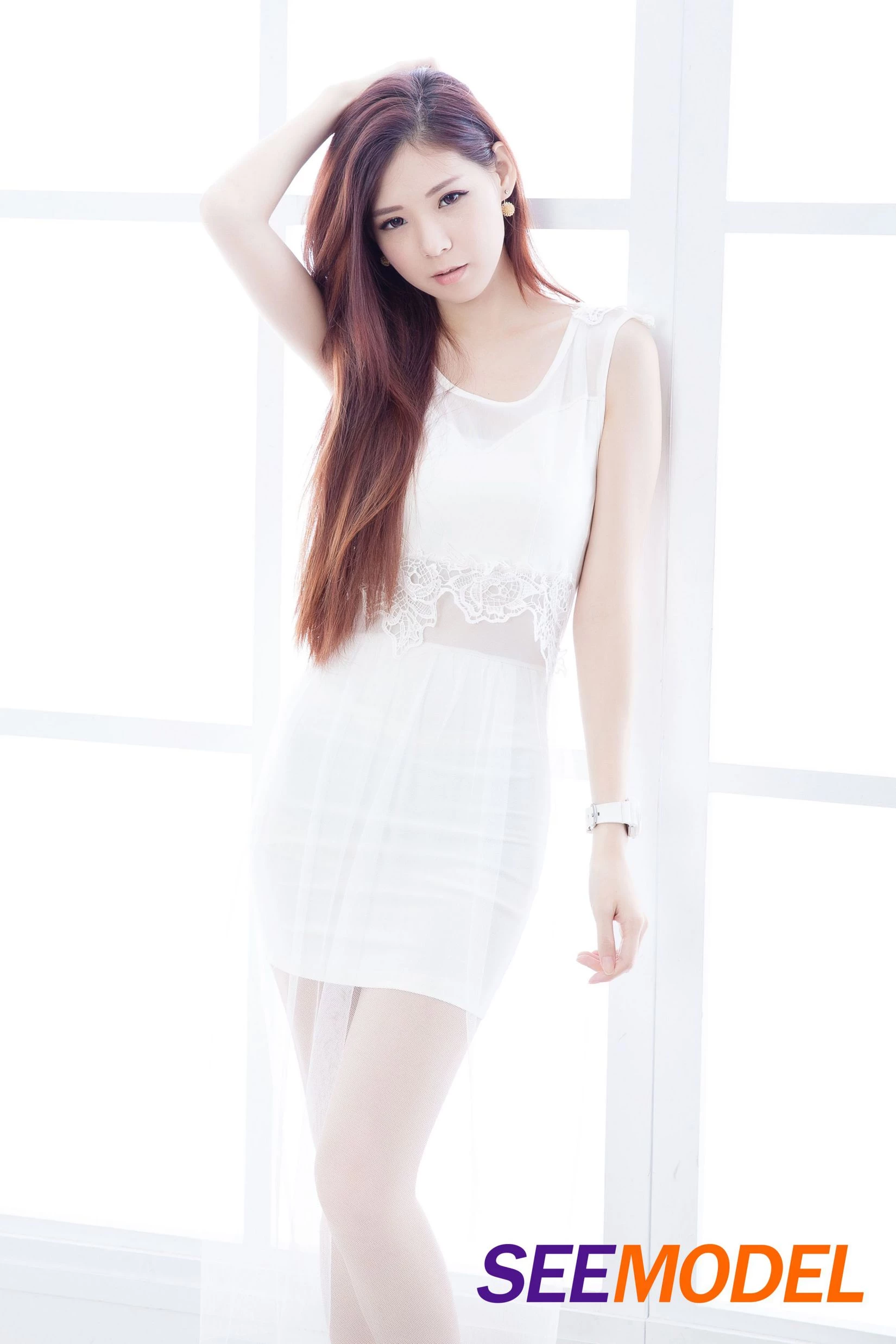 30740058.webp
