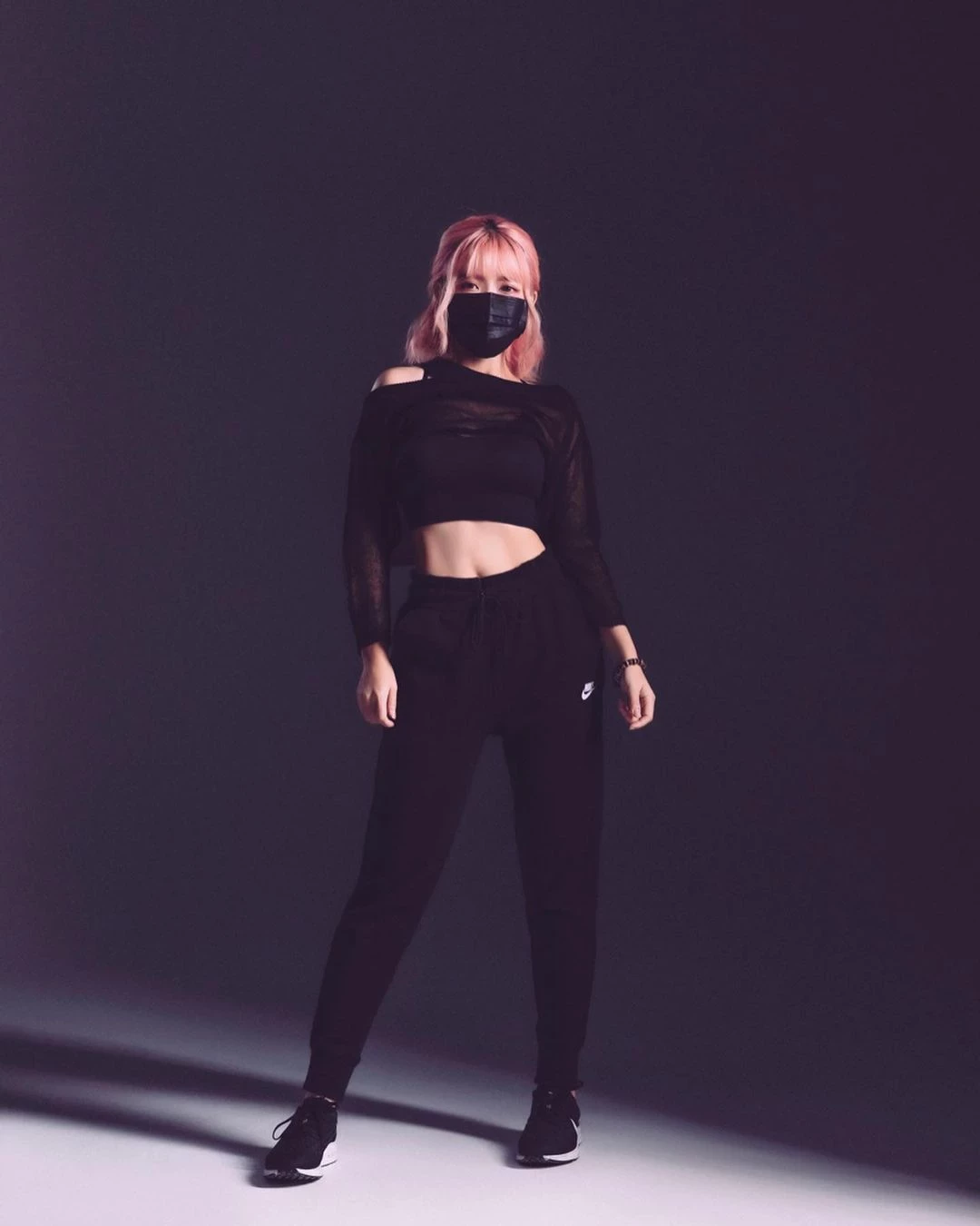 22942451.webp
