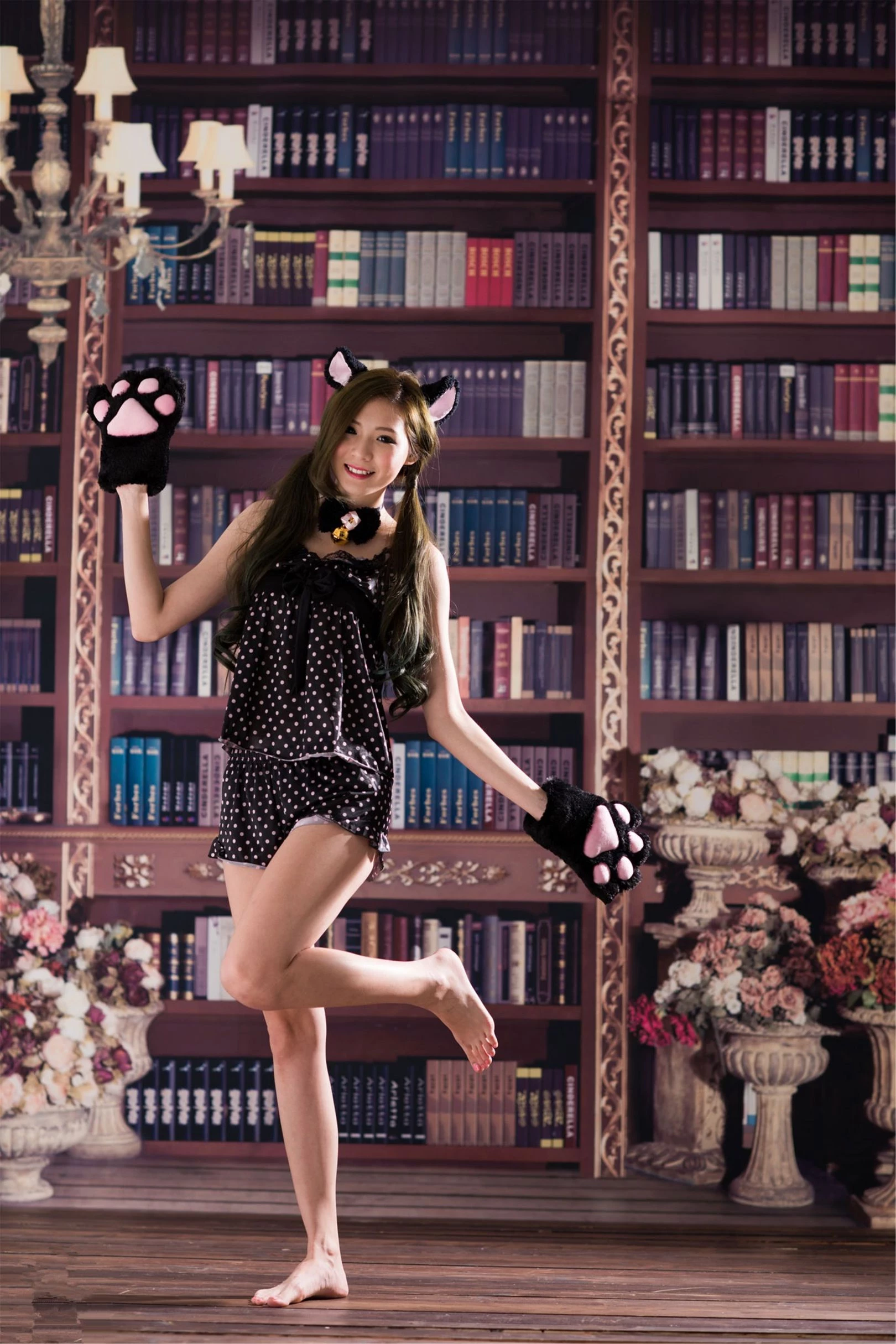 30725703.webp