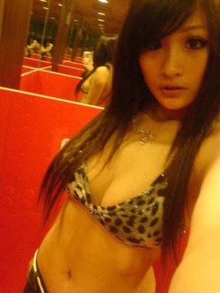 17387238.webp