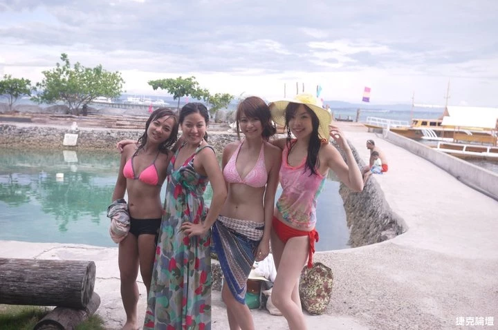 17263720.webp