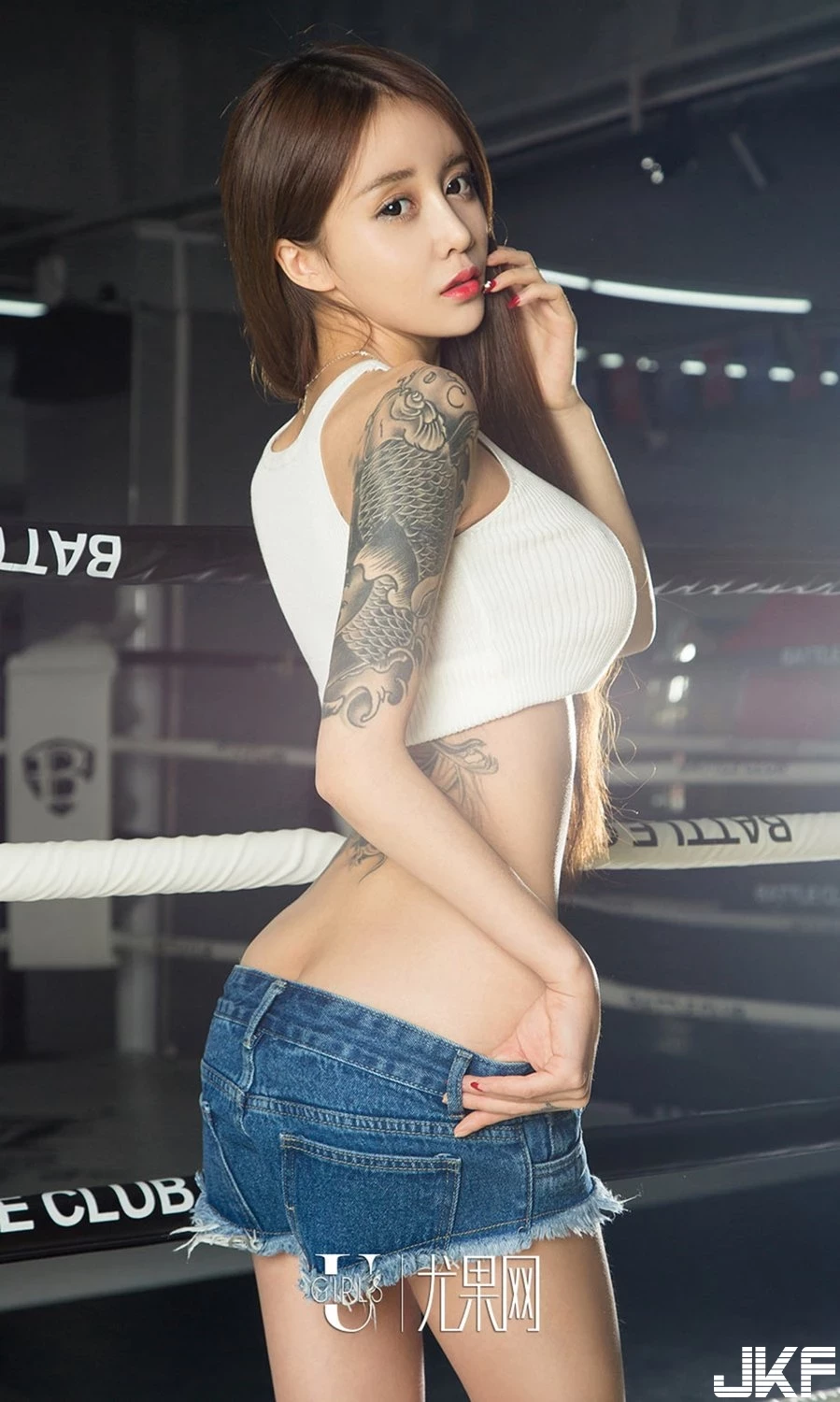 9316464.webp