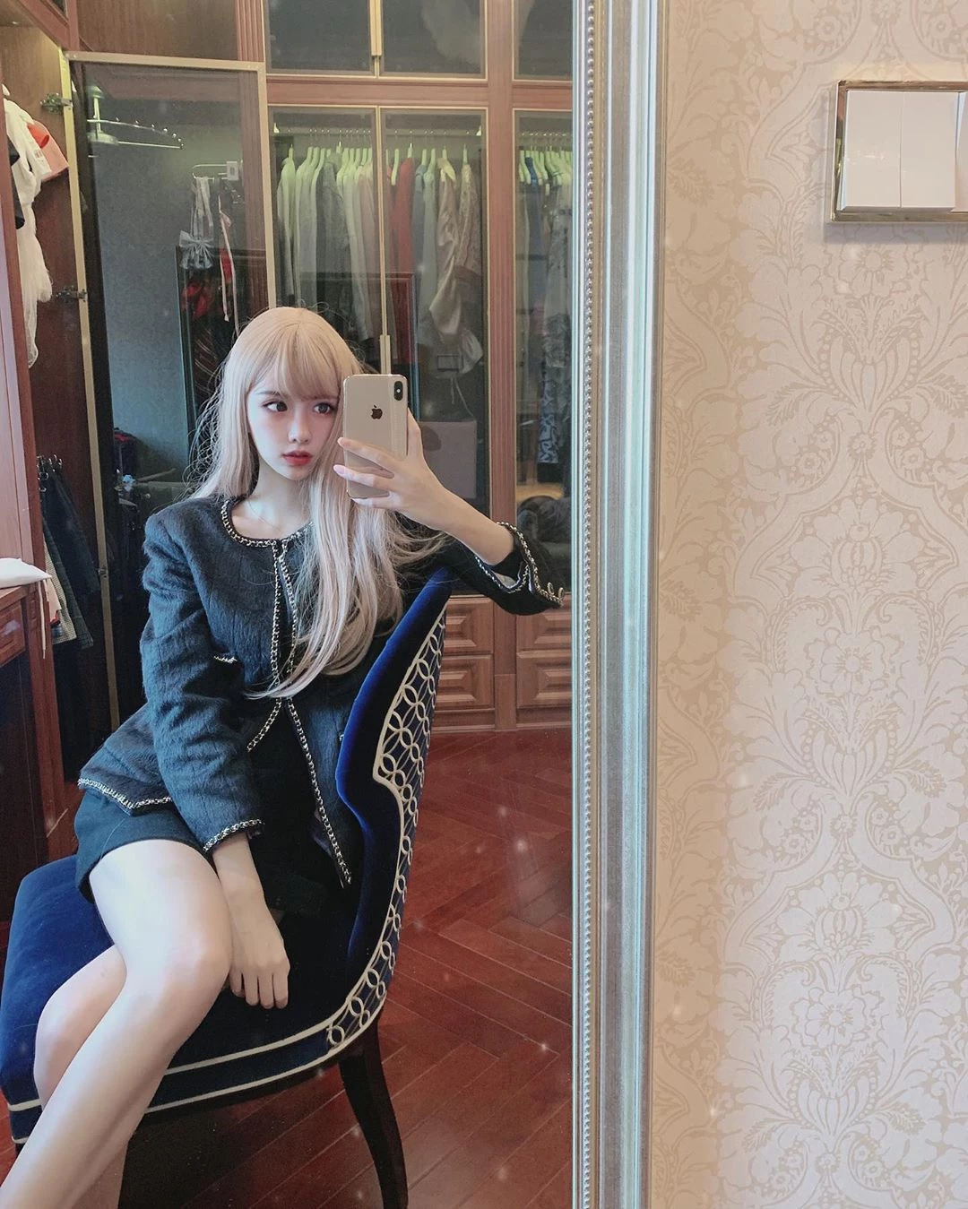 4111905.webp