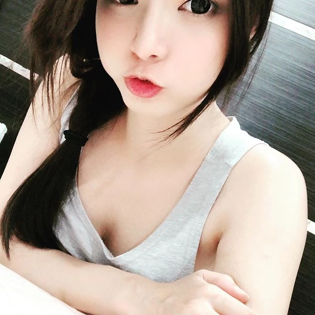 4317309.webp