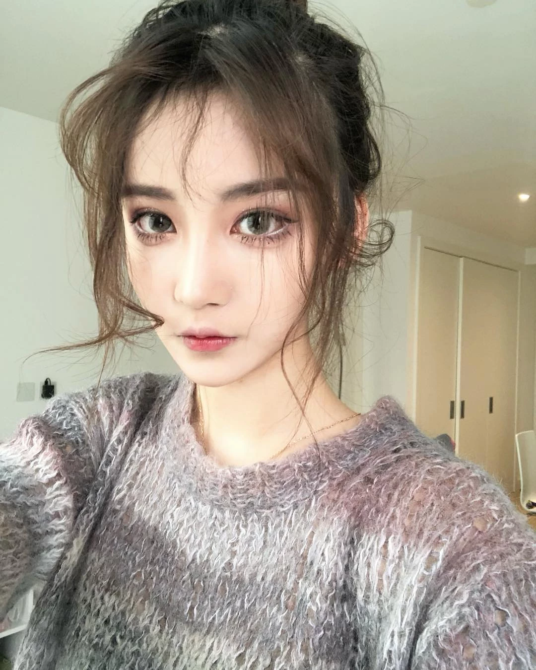 4128729.webp