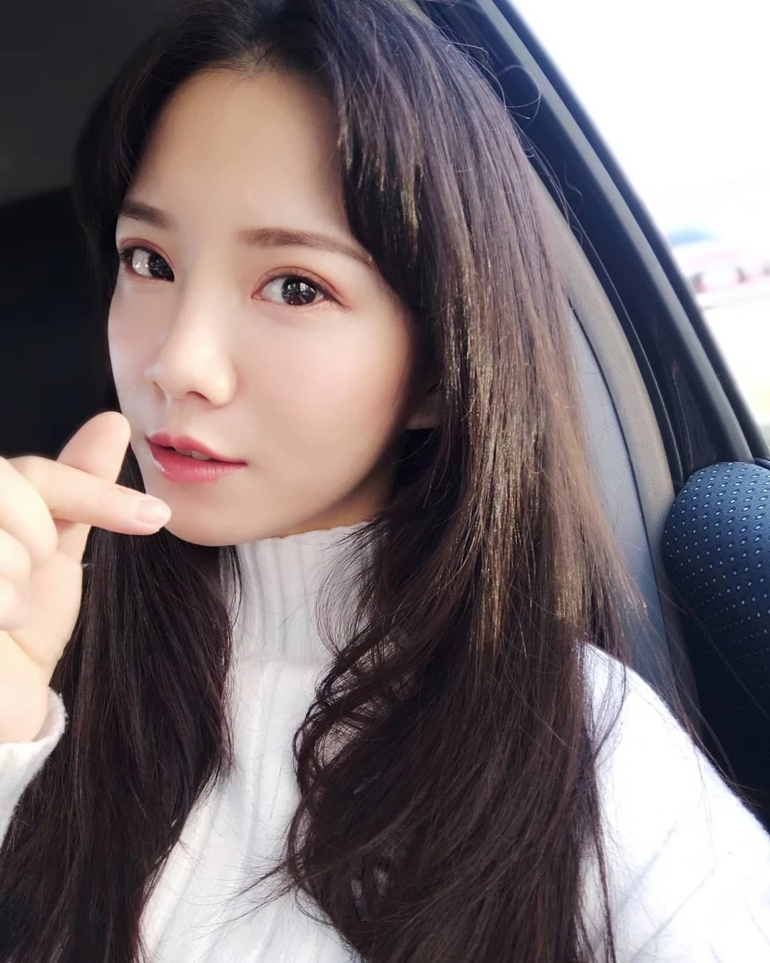 4107535.webp