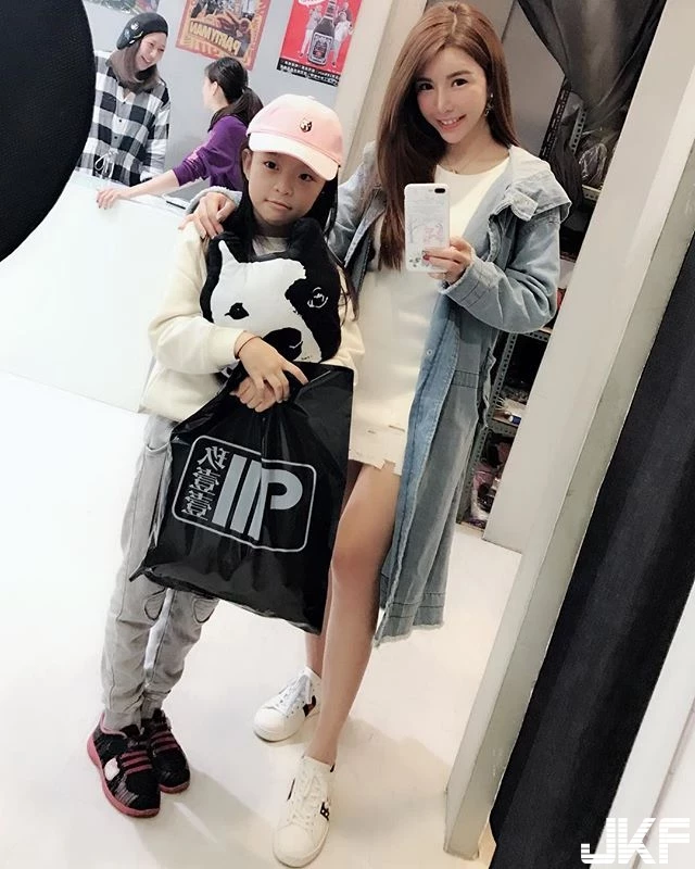 4879418.webp