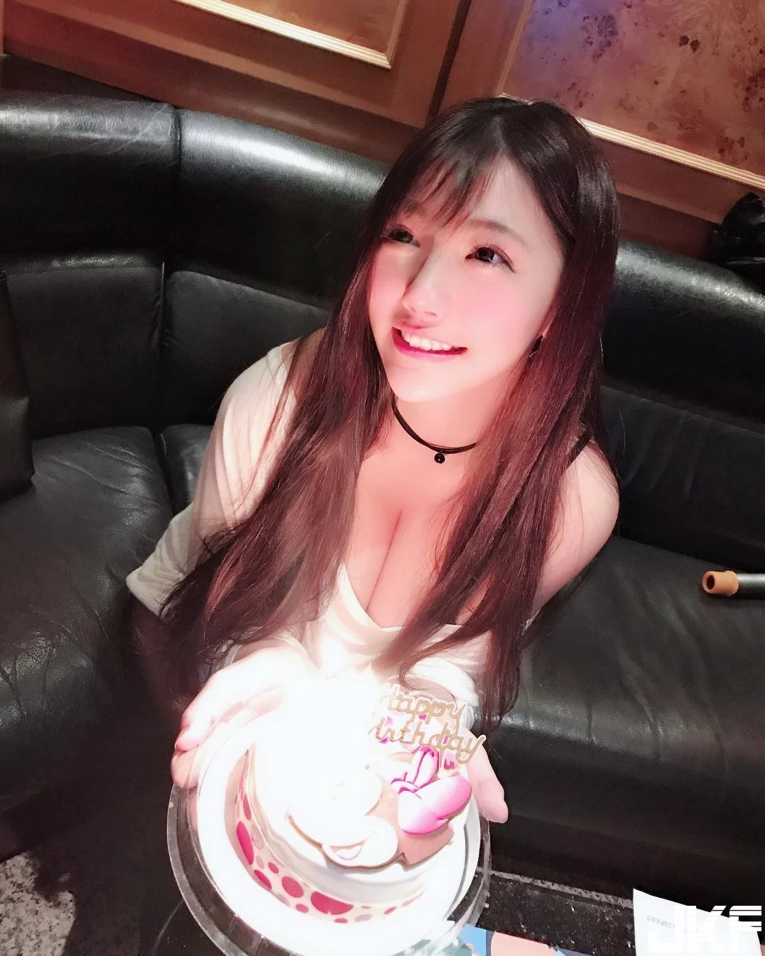 4879420.webp