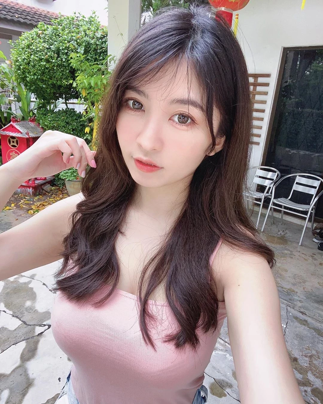 4107993.webp