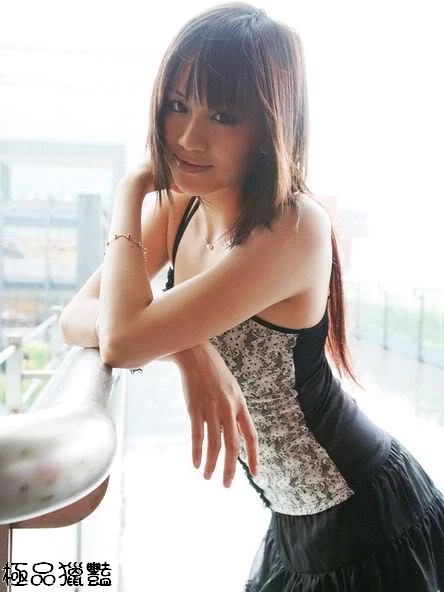 17897455.webp