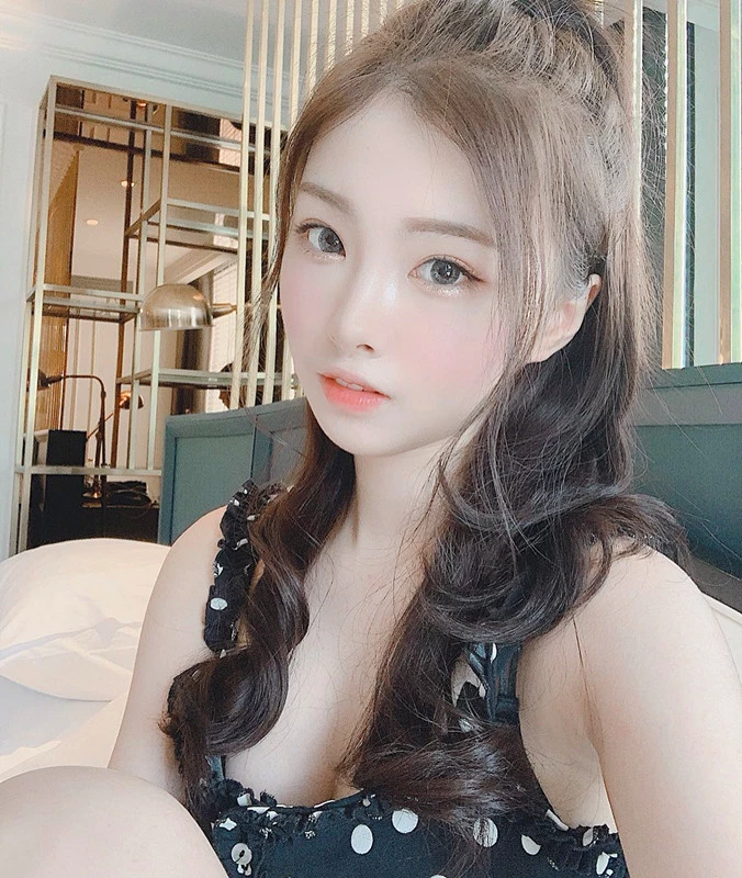 4107920.webp