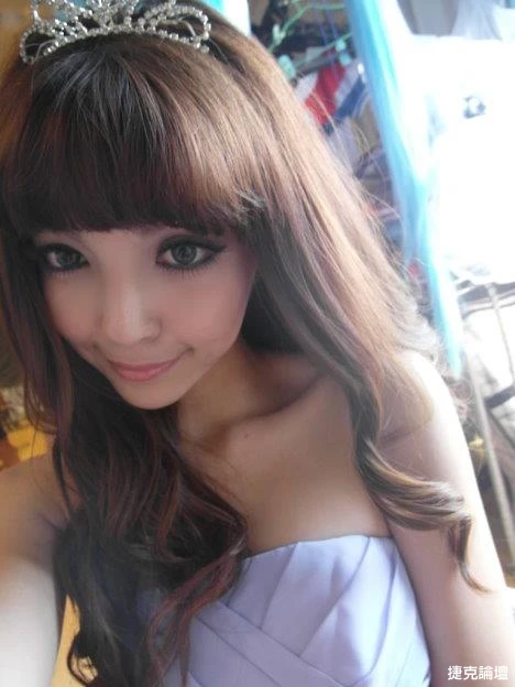 17307066.webp